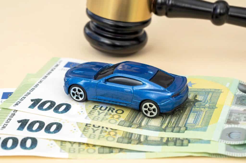 Settle a Car Accident Claim