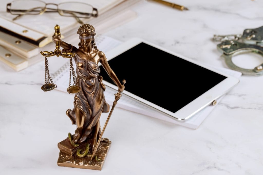 lawyer statue of justice